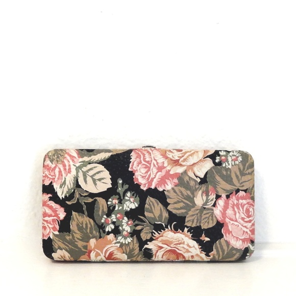 Urban Outfitters Handbags - Urban Outfitters Wallet Clutch